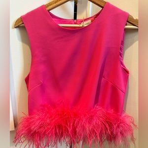 Pants store feather top